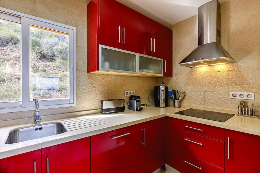 Amazing Sea Views Ac Apartament *